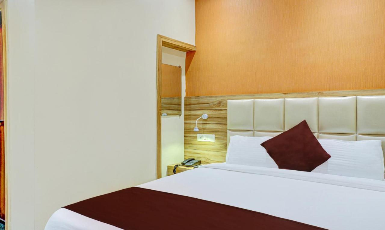 Hotel Sun City Near Saifee Hospital And Hn Reliance Hospital Mumbai Exterior photo