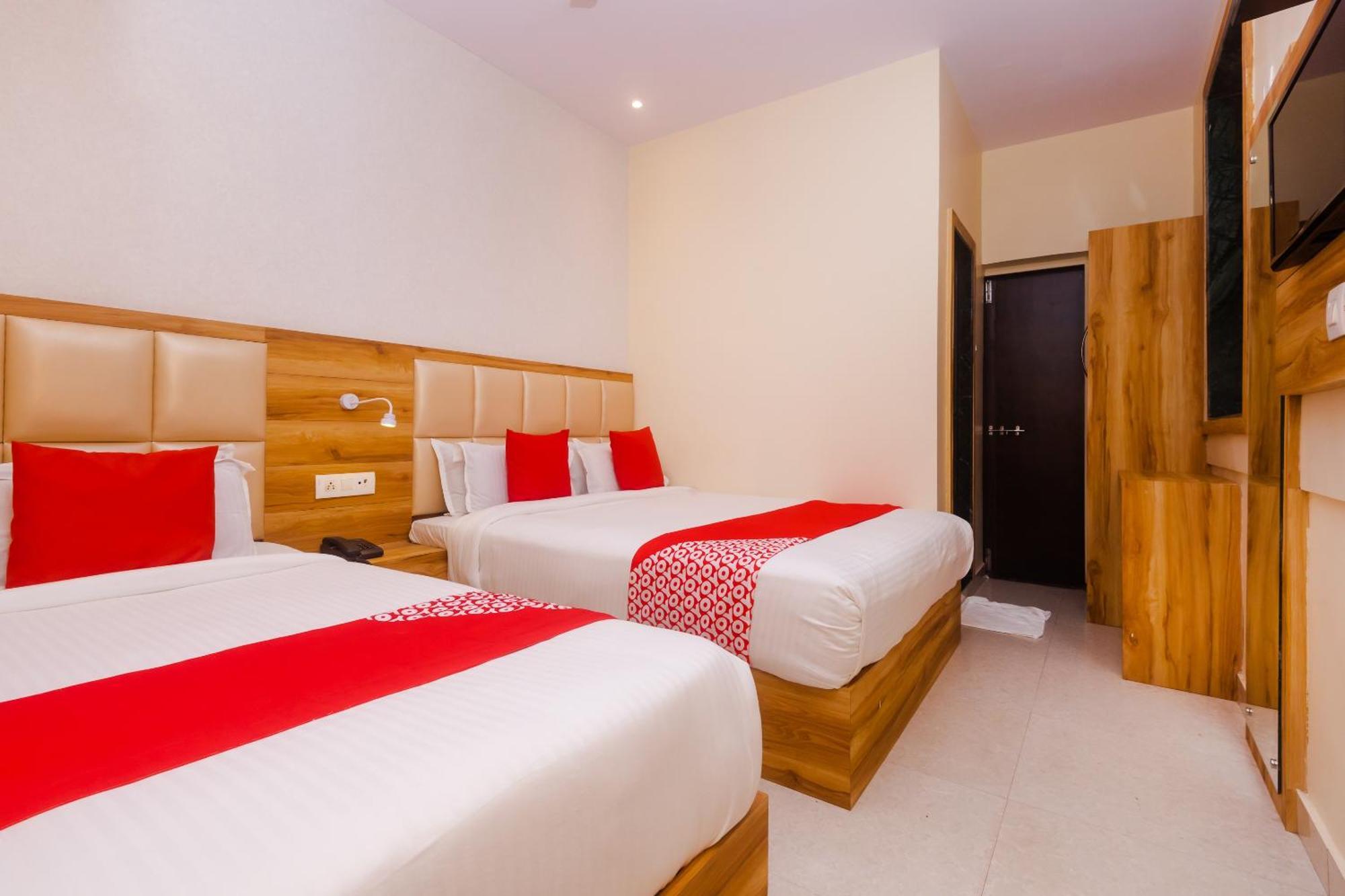 Hotel Sun City Near Saifee Hospital And Hn Reliance Hospital Mumbai Exterior photo